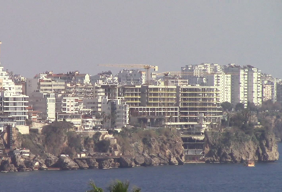 Antalya'da Konutta bir yılın en düşük satış oranı