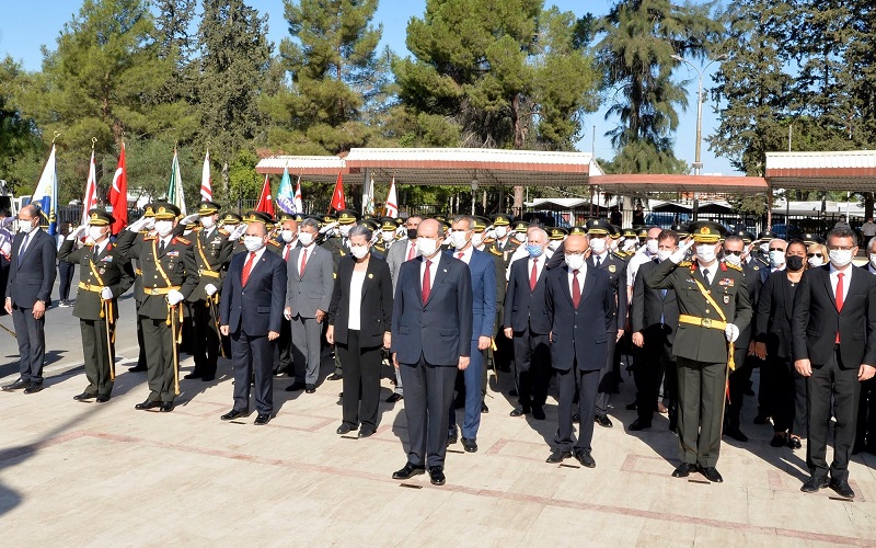 Kuzey Kıbrıs Türk Cumhuriyeti'nde (KKTC) 29 Ekim Cumhuriyet Bayramı dolayısıyla törenler düzenlendi.