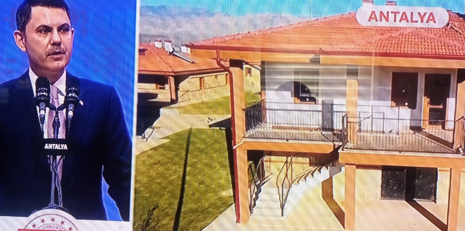 Antalya'da 13 bin 213 konut için çekiliş yapıldı.