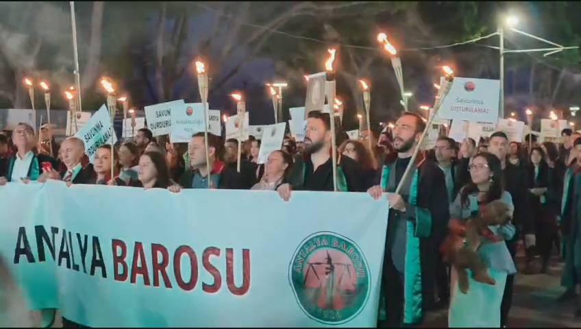 Antalya Barosu, 100. kuruluş yıl dönümünü yürüyüşü