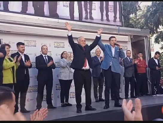 AK Parti Antalya Konyaaltı Belediye Başkan Adayı Durali Kolpak’ın ilk seçim ofisi açılışı